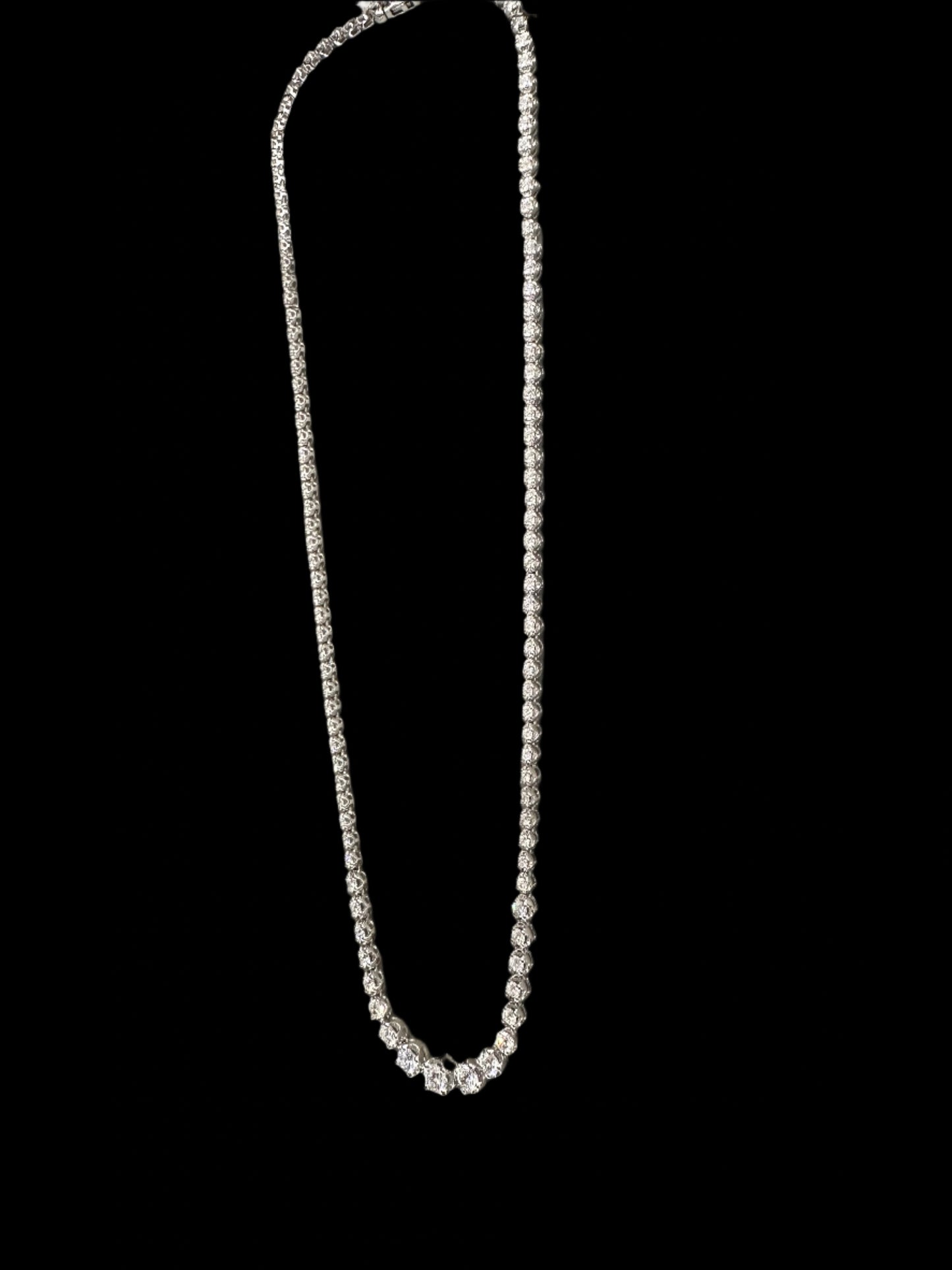 5CTW Graduated Riviera Tennis Necklace, Lab Grown Diamonds (14K White Gold)