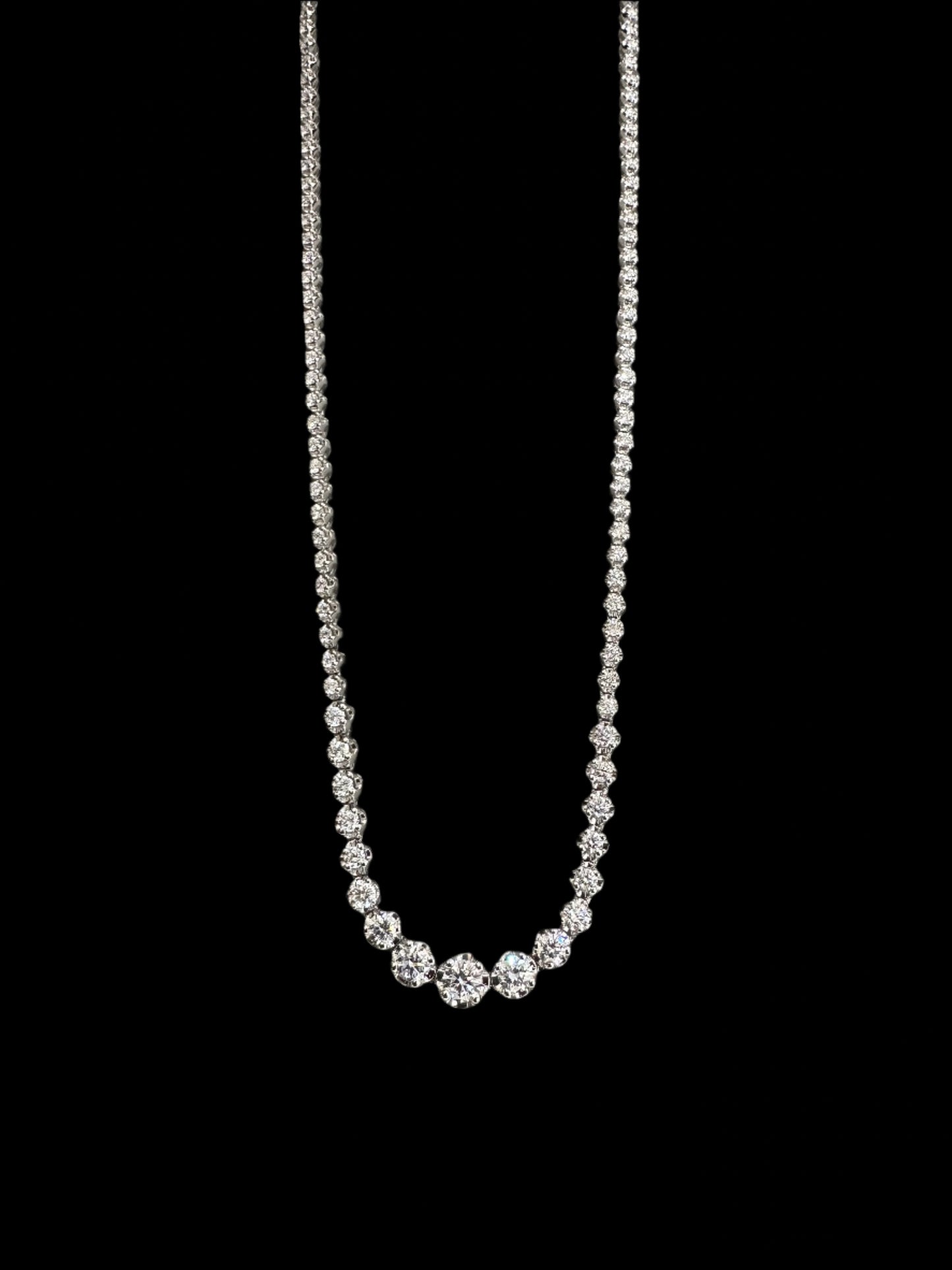 5CTW Graduated Riviera Tennis Necklace, Lab Grown Diamonds (14K White Gold)