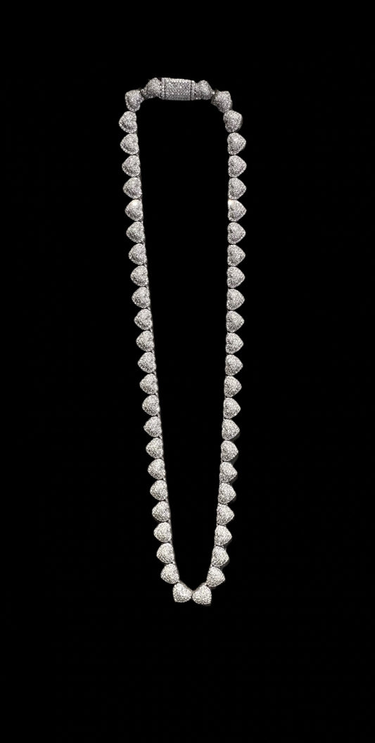 8MM VVS Moissanite Iced Out Heart Links Chain (18”)