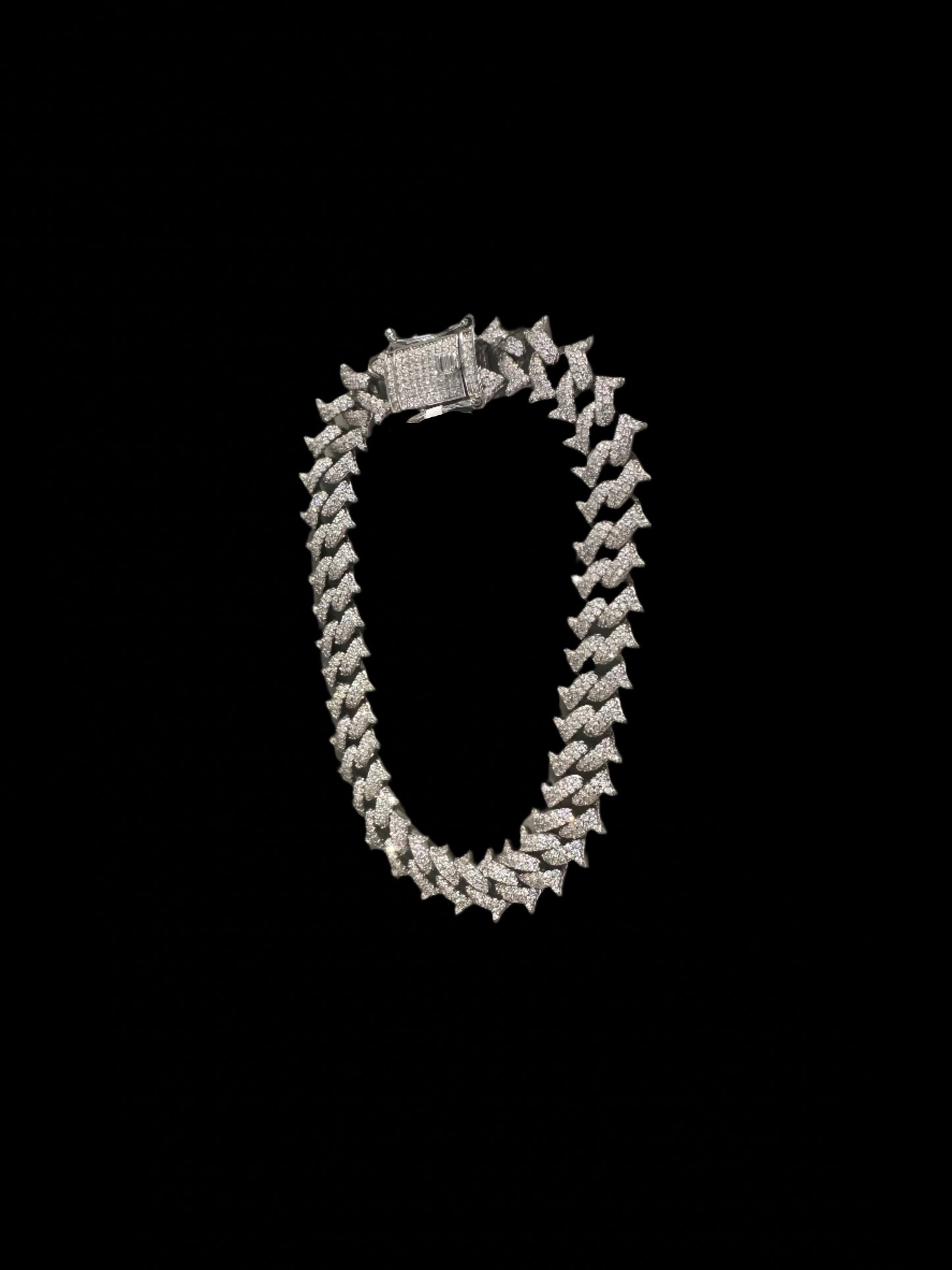 12MM VVS Moissanite Iced Out Dogbone Cuban Bracelet (8.5”)